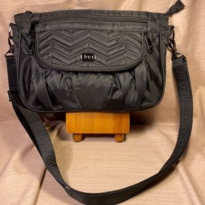 NWOT LUG crossbody/shoulder bag w/removable strap